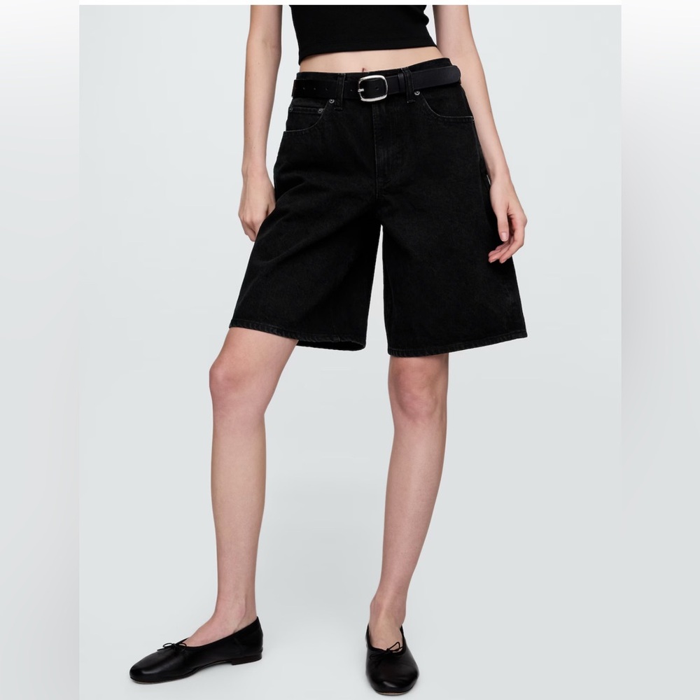 Gap- 11" Mid Rise Longline Denim Shorts - black